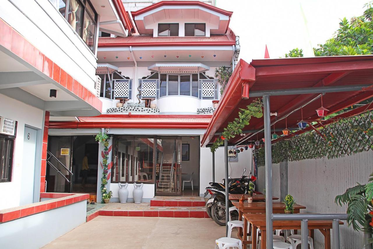 Mario'S Travellers Inn Corón Exterior foto